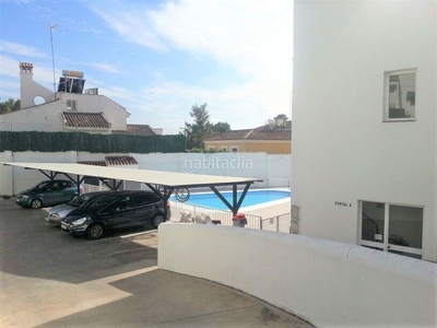 Piso residencial privado con piscina y plaza de garaje - ref. gg-166 en Alcalá de Guadaira
