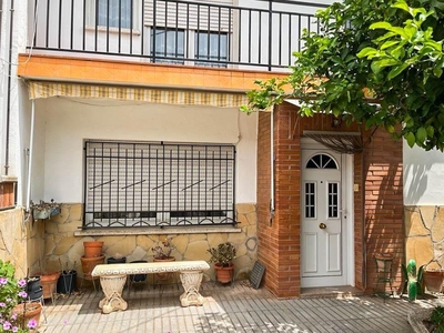 Venta de casa con terraza en Esparreguera, LA PLANA