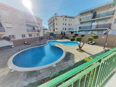 Venta de piso con piscina y terraza en Torredembarra, *ELS MUNTS