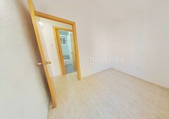 Alquiler piso con 3 habitaciones con calefacción en Sant Feliu de Llobregat