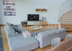 Chalet casa amplia ,moderna con 4  dormitorios 3 km de la playa de cala canellas ,450m2. en Lloret de Mar