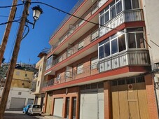 Piso en venta en Berja de 3 habitaciones con terraza
