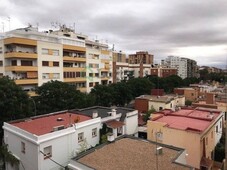 Piso en venta en Santa Marina - La Paz de 5 habitaciones con aire acondicionado y calefacción