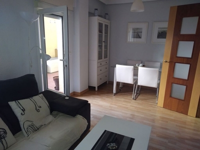 Alquiler de piso en Candelaria - Peña de Francia de 2 habitaciones con terraza y garaje