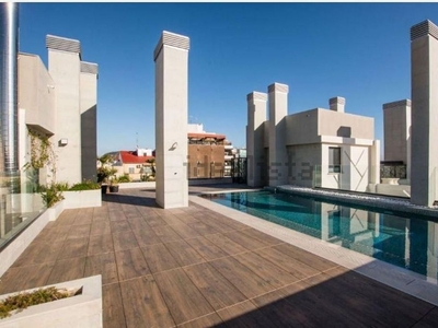 Alquiler de piso en Centro - Alicante de 1 habitación con piscina y muebles