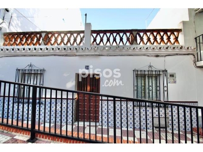 Casa adosada en venta en Calle de las Peñuelas, 30