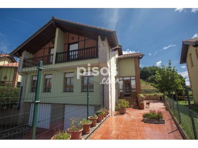 Casa en venta en Calle Pb Villanueva Peña, nº 1040