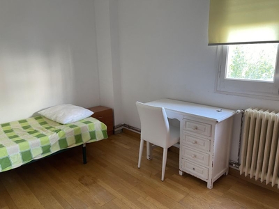 Habitaciones en C/ Onofre Cerveró, Lleida Capital por 300€ al mes