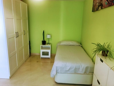 Habitaciones en C/ Sagunto, València Capital por 380€ al mes