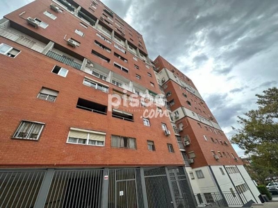 Piso en venta en Palomeras Sureste