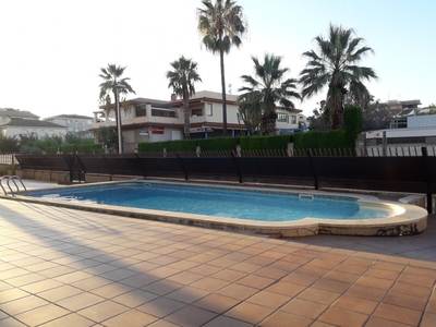 Venta de piso con piscina y terraza en Segur de Calafell, Prat de cunit