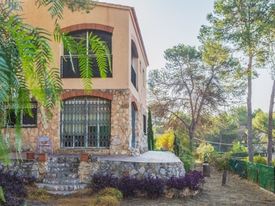 Chalet individual en venta, Godelleta, Valencia/València