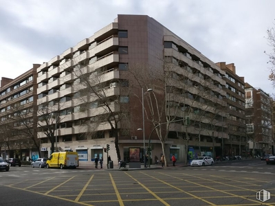 Edificio Elcano, Calle General Martínez Campos, 46