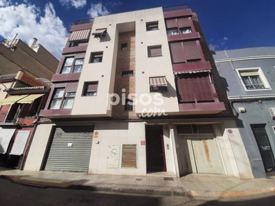 Piso en alquiler en Zona J.Pau en Pere Crespí por 650 €/mes