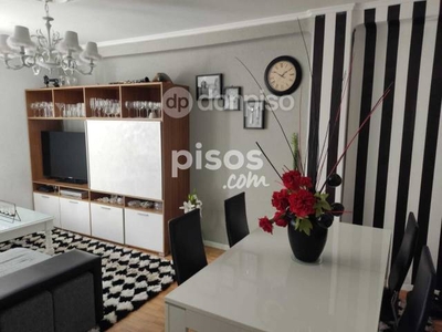 Piso en venta en Calle Aragón, cerca de Calle de Urzáiz