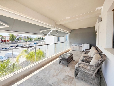 Alquiler de piso en Campos de Golf - Villa Martin - Los Dolses de 2 habitaciones con terraza y piscina