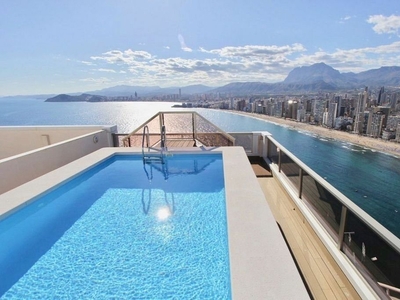 Ático en venta en Rincón de Loix de 2 habitaciones con terraza y piscina