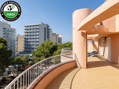 Ático en venta en S'Arenal-Son Verí de 3 habitaciones con terraza y aire acondicionado