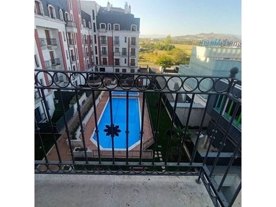 Dúplex en alquiler en San Adrián - La Cava de 4 habitaciones con piscina y garaje