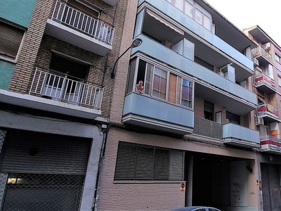 Dúplex en venta en calle San Jose de Calasanz de 2 habitaciones con terraza y garaje