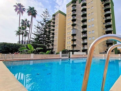 Piso en alquiler en calle De la Rioja de 3 habitaciones con terraza y piscina