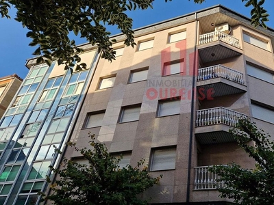 Piso en alquiler en Couto de 1 habitación con muebles y balcón