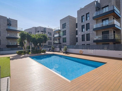 Piso en alquiler en Establiments - Son Espanyol - Son Sardina de 3 habitaciones con terraza y piscina