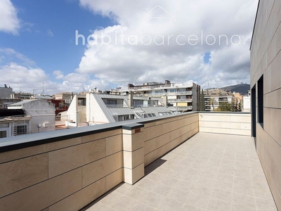 Piso en alquiler en Sant Gervasi - Galvany de 2 habitaciones con terraza y garaje