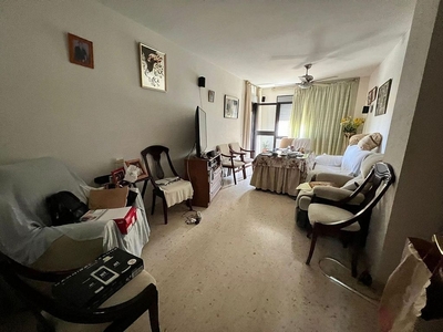 Piso en venta en Fátima - Levante de 3 habitaciones con terraza y aire acondicionado
