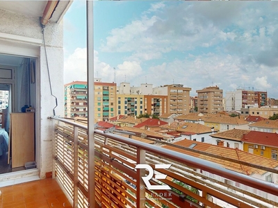 Piso en venta en La Raïosa de 3 habitaciones con balcón y aire acondicionado