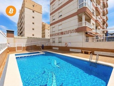 Venta de piso en calle Bella Antonia de 1 habitación con terraza y piscina