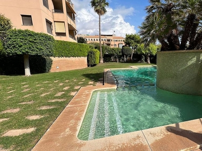 Venta de piso en El Molinar - Can Pere Antoni de 3 habitaciones con terraza y piscina