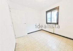Alquiler piso con 3 habitaciones con calefacción en Sabadell