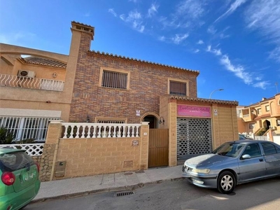 Casa o chalet en venta en Roquetas Pueblo