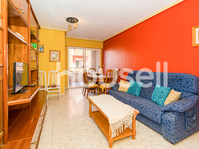 Piso en venta de 70 m² Calle Ramón Gallud, 03182 Torrevieja (Alacant)