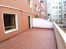 Venta de piso con terraza en Errekaldeberri-Larraskitu (Bilbao)