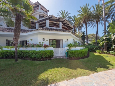 Apartamento en venta en Elviria, Marbella, Málaga