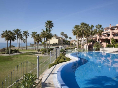 Apartamento en venta en Estepona, Málaga