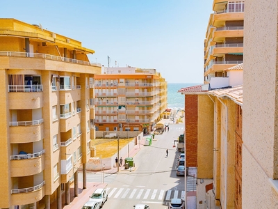 Apartamento en venta en Los Europeos, Torrevieja, Alicante