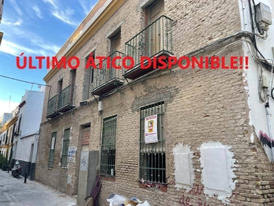 Ático en venta en Doctor Barraquer, G. Renfe, Policlínico, Sevilla ciudad, Sevilla