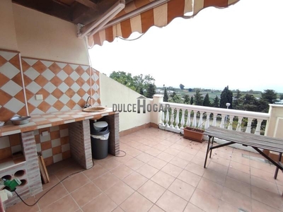 Casa adosada en venta en Almayate