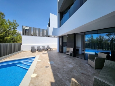 Casa en venta en Caleta de Vélez, Vélez-Málaga, Málaga