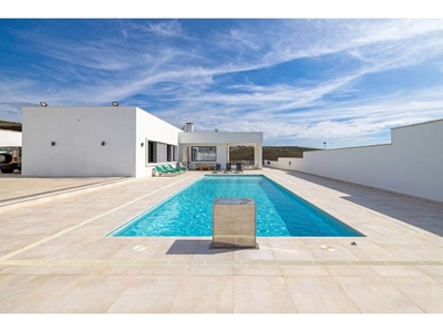 Chalet en venta en La Línea de la Concepción, Cádiz