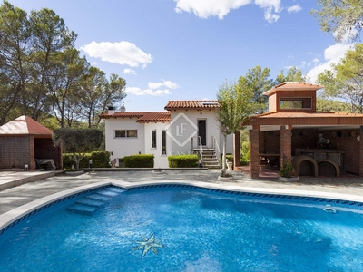 Chalet en venta en Olivella, Barcelona