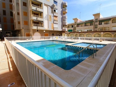 Piso ático en venta en Playa de los Naúfragos, Torrevieja