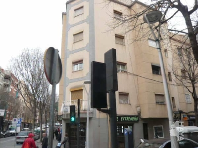 Piso en venta en Calle Mossen Jacint Verdaguer, 3º, 08922, Santa Coloma De Gramenet (Barcelona)
