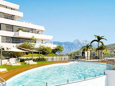 Piso en venta en Marbella del Este, Marbella, Málaga