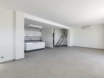 Ático atico duplex de 3 dormitorios en venta en guadalobon, en Estepona