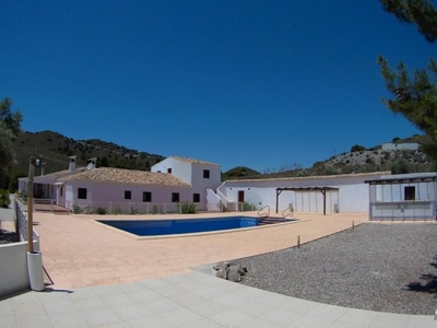 Casa con terreno en Lorca