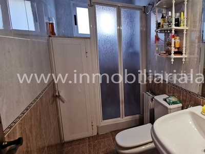 Chalet con 5 habitaciones amueblado con piscina y calefacción en Eliana (l´)